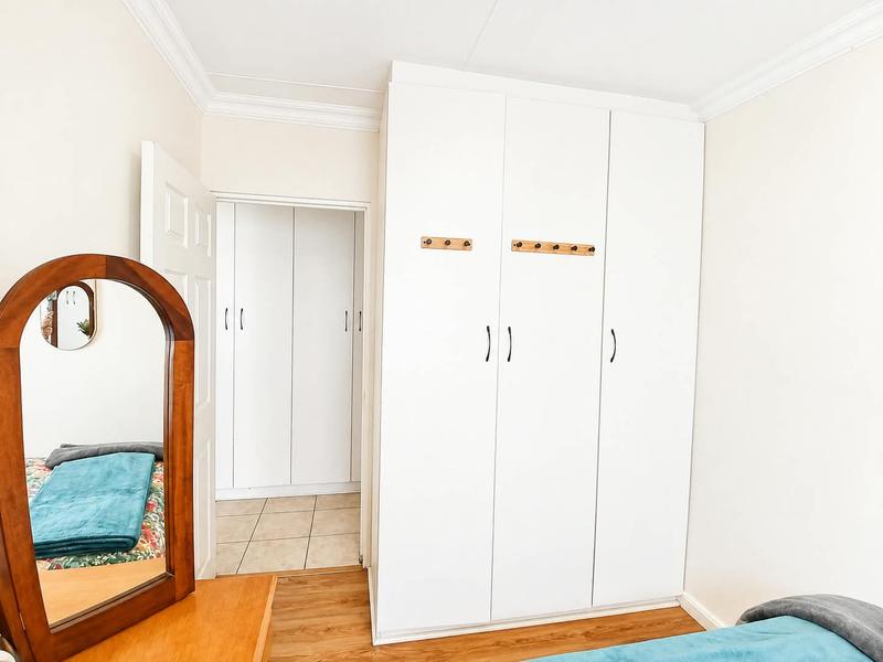 3 Bedroom Property for Sale in Fraaiuitsig Western Cape